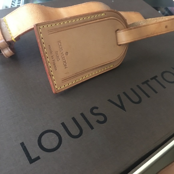 Louis Vuitton luggage /bag name tag 3 sets with box . Each set $82 no box. - Picture 8 of 13